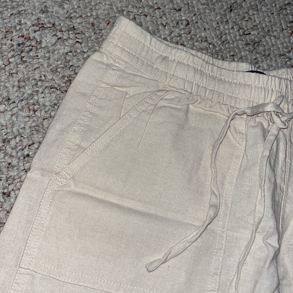 NWT J. Crew Linen Shorts - Picture 3 of 4